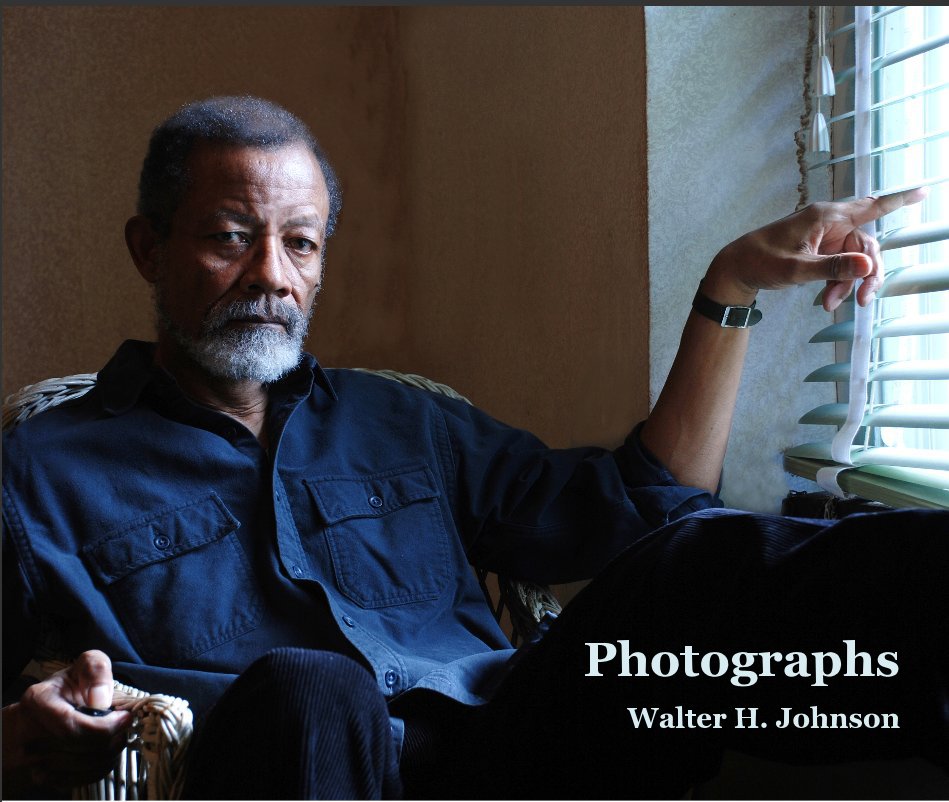 Visualizza Photographs (10" x13") di Walter H. Johnson