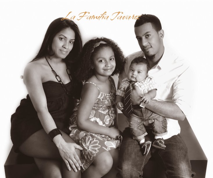 View La Familia Tavarez by Arlenny Lopez