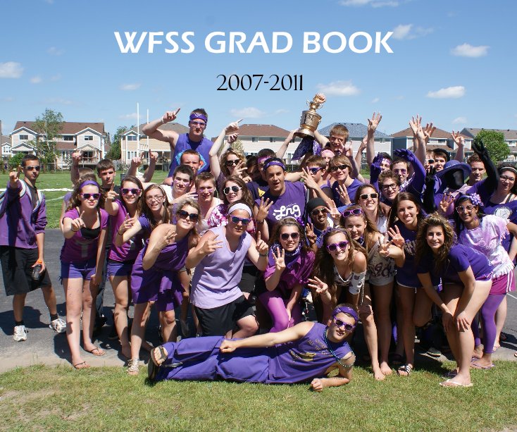 Ver WFSS GRAD BOOK por westferris