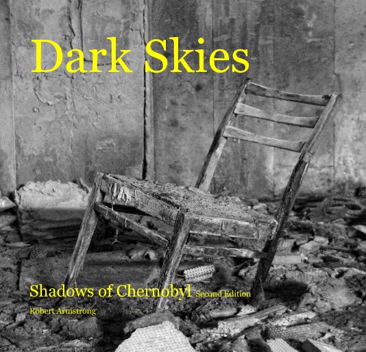 Ver Dark Skies por Robert Armstrong