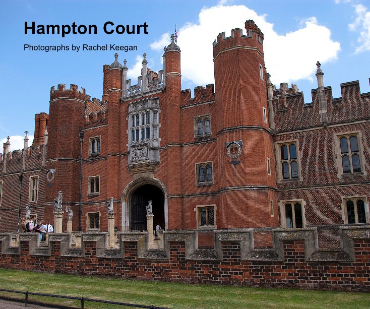 Visualizza Hampton Court di Photographs by Rachel Keegan