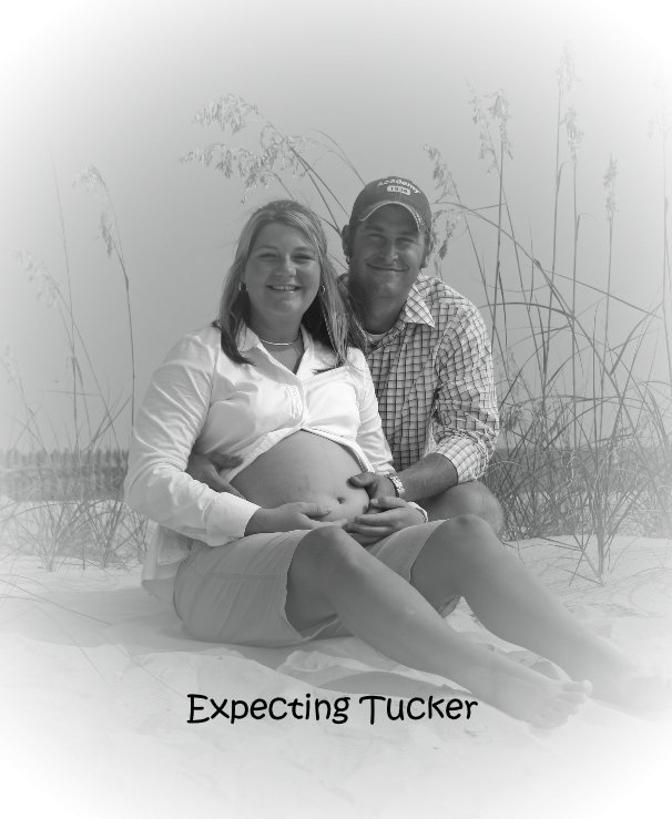 Ver Expecting Tucker por Captured Time Photography