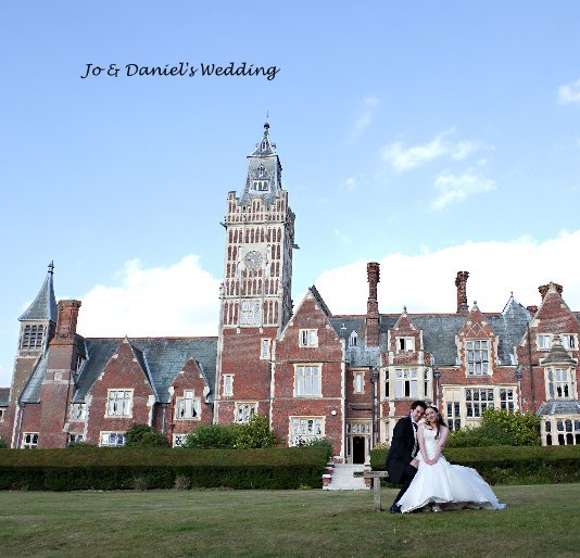 View wedding photography at Aldermaston Manor, Berkshire by Imagetext wedding photography