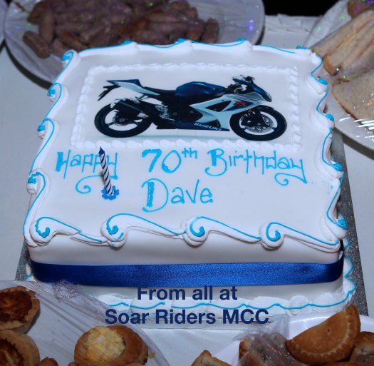 Ver Dave S 70th Birthday por From all at 
Soar Riders MCC