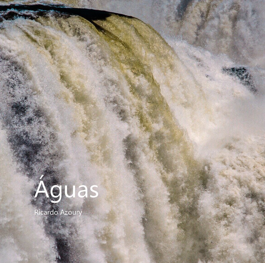 View Águas by Ricardo Azoury