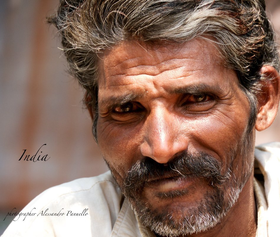 View India by photographer Alessandro Panuello