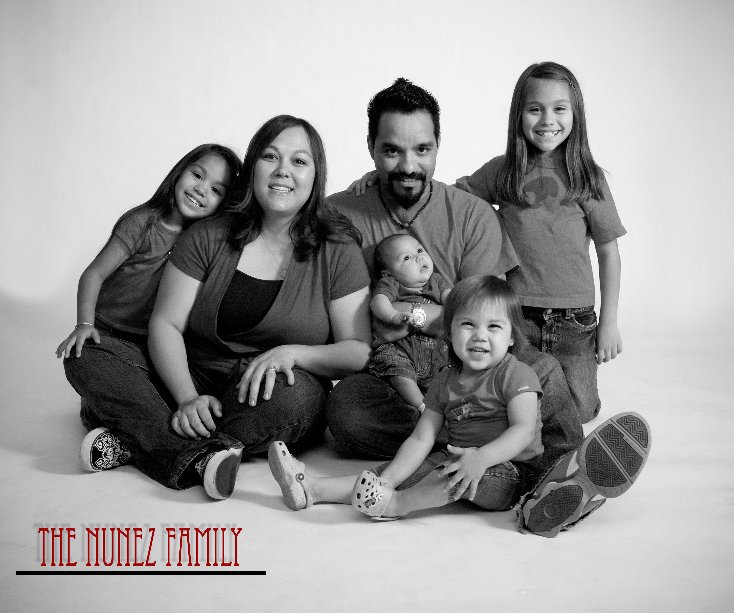 Ver Nunez Family por Amber with Intimate Design Solutions