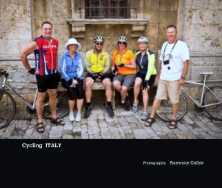Cycling  ITALY book cover