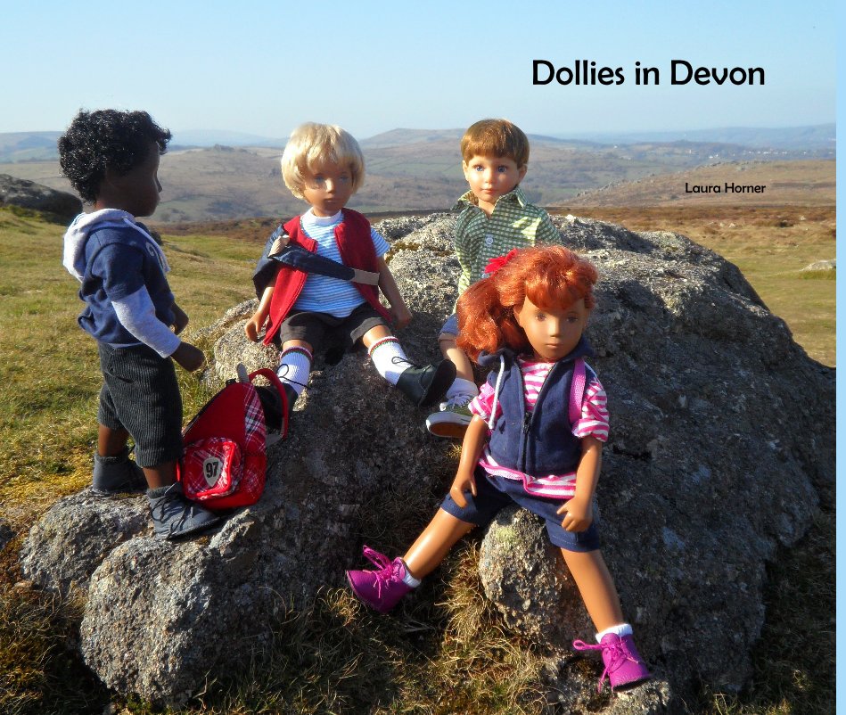 Visualizza Dollies in Devon di Laura Horner