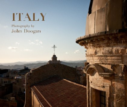 ITALY Photography by John Doogan book cover