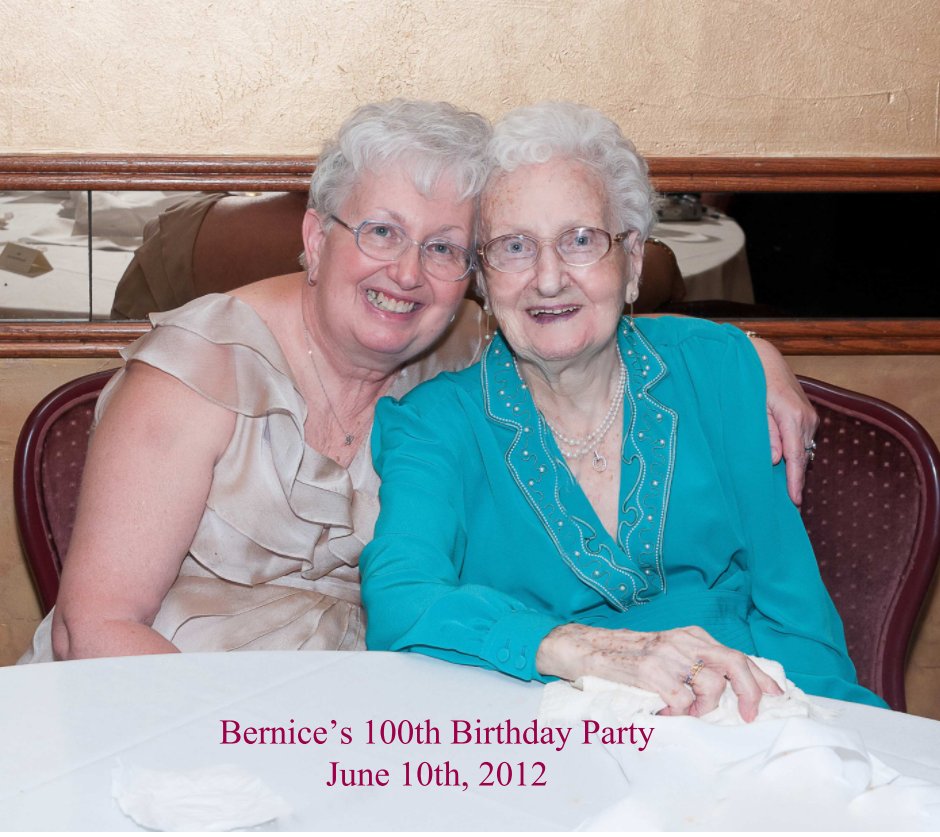 Ver Bernice's 100th Birthday Party - Update por Your Photo Opp