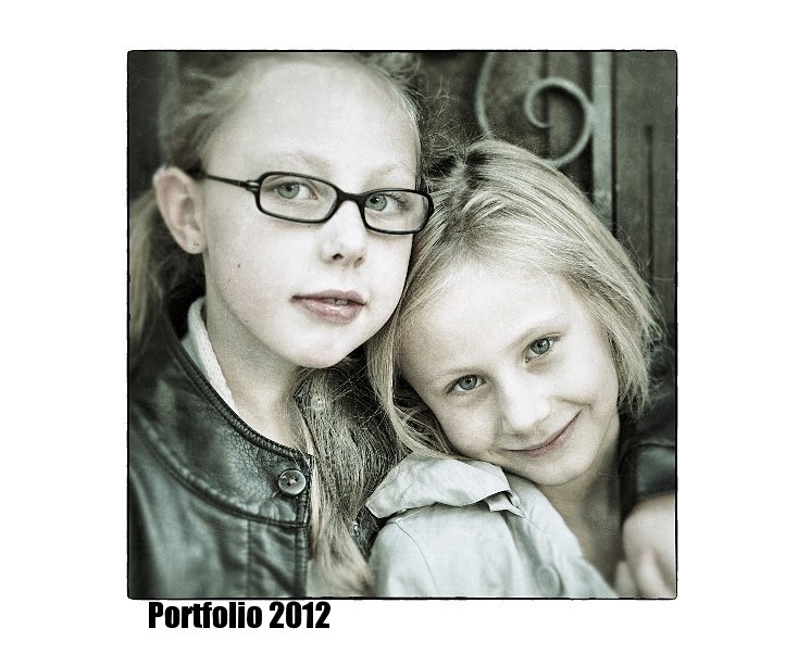 Bekijk portfolio 2012 op sarahcase