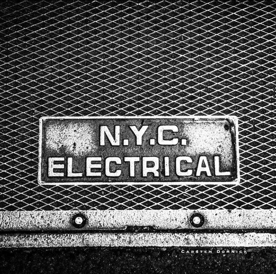 View NYC electrical 30x30 by Carsten Domnick
