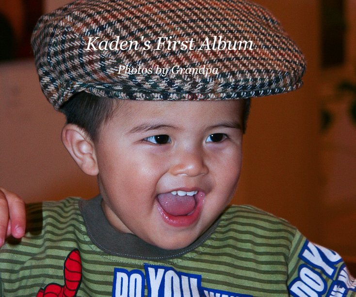 Visualizza Kaden's First Album di Photos by Grandpa