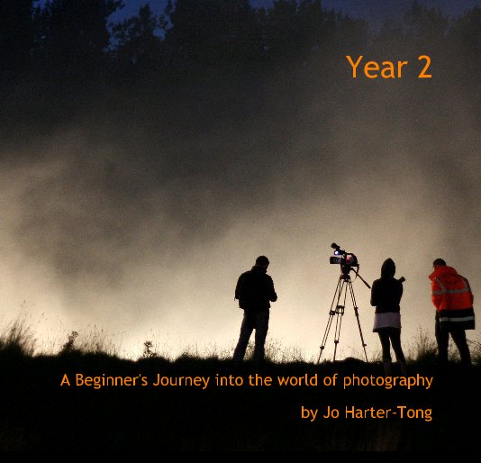 Visualizza Year 2 di Jo Harter-Tong