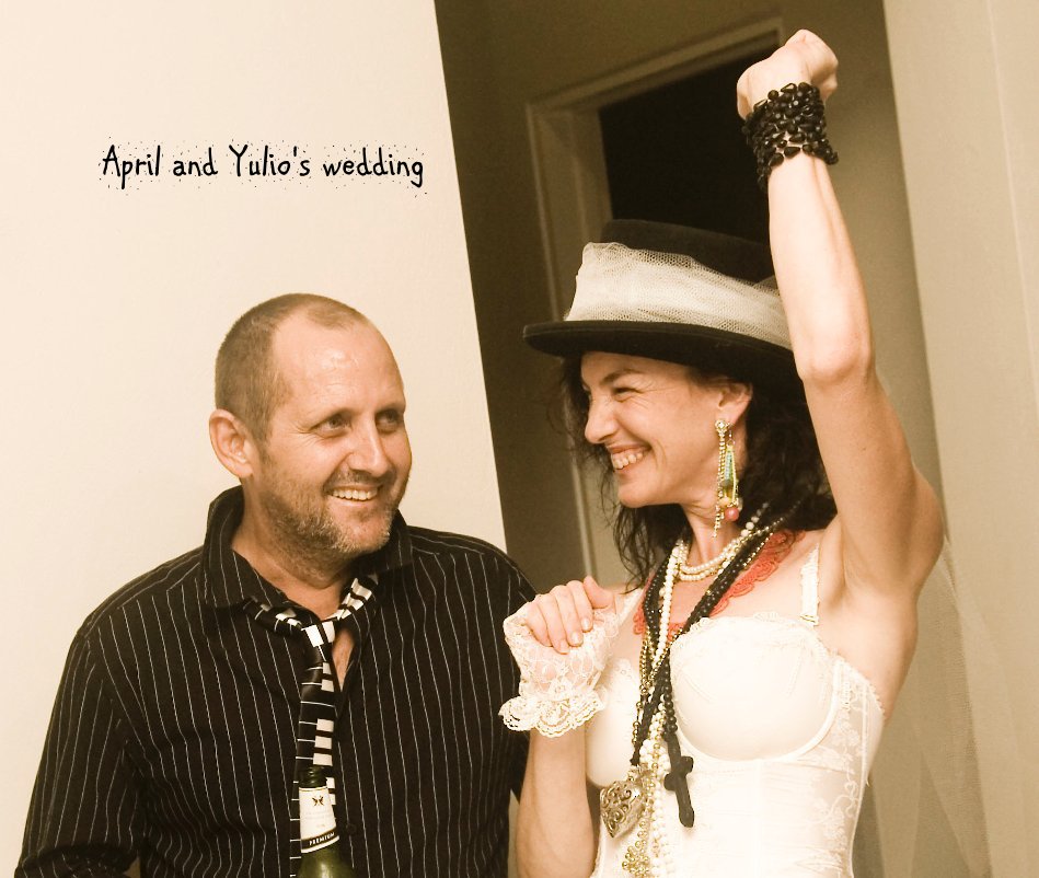 April and Yulio's wedding nach oopy anzeigen