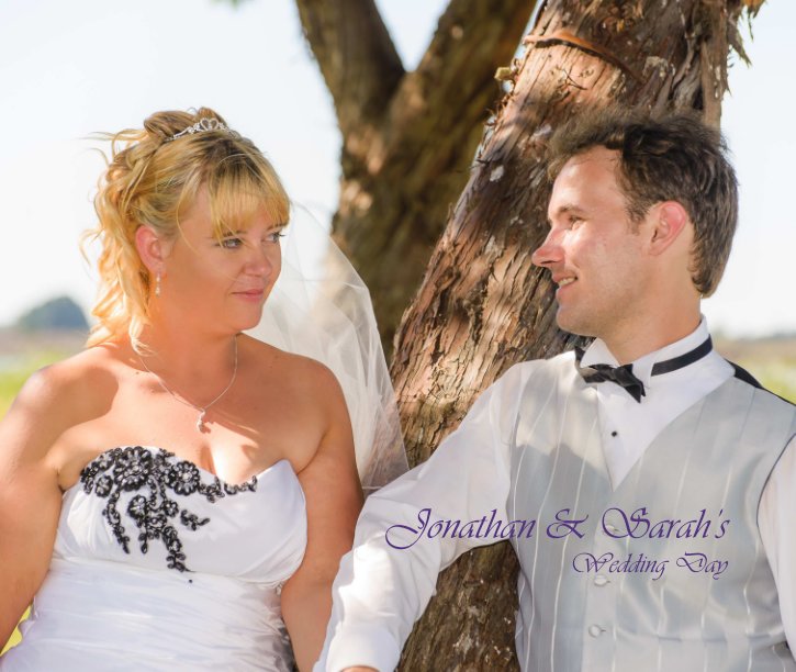 Jonathan & Sarah nach McCosh Photography anzeigen