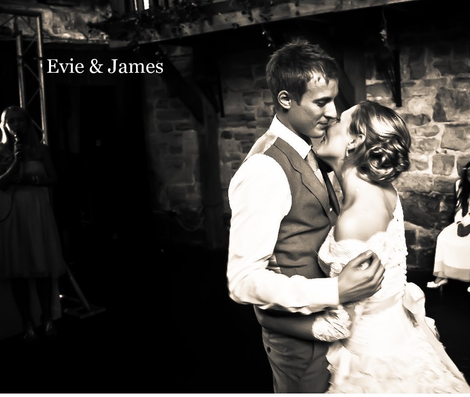 Evie & James nach David Tynan Wedding Photography anzeigen