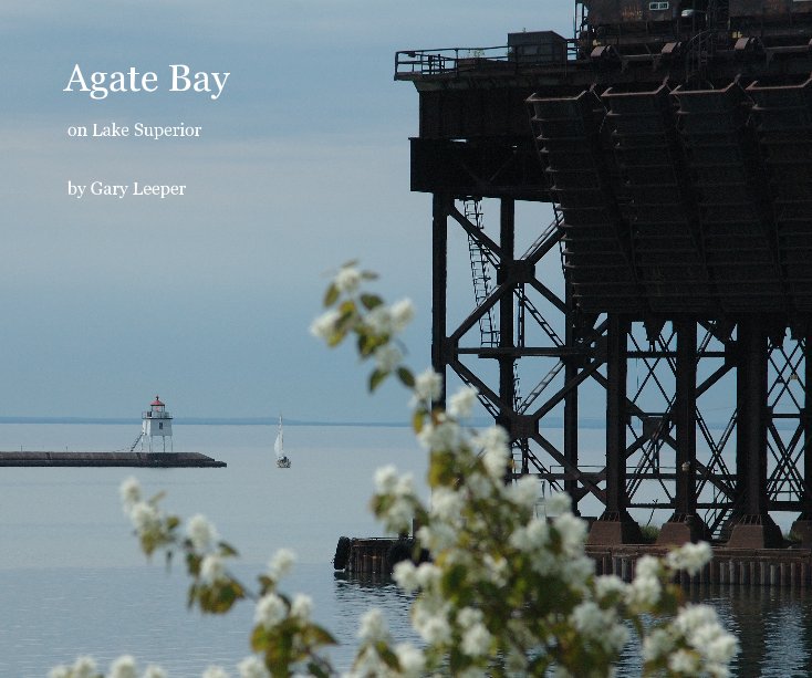 Bekijk Agate Bay op Gary Leeper