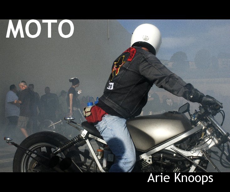 View MOTO by Arie Knoops