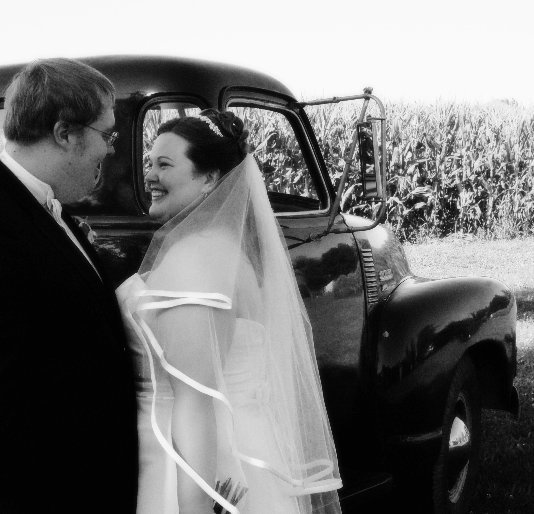 View An Iowa Wedding by MegHuff Photography