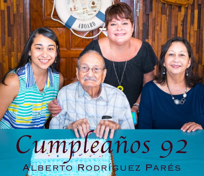 Visualizza Cumpleaños 92, revisado di Alberto Rodríguez Robles