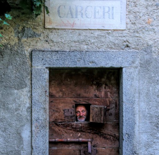 View Porte di Valtellina by Maurizio Azzola