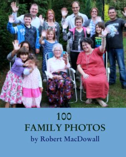 100 
FAMILY PHOTOS book cover