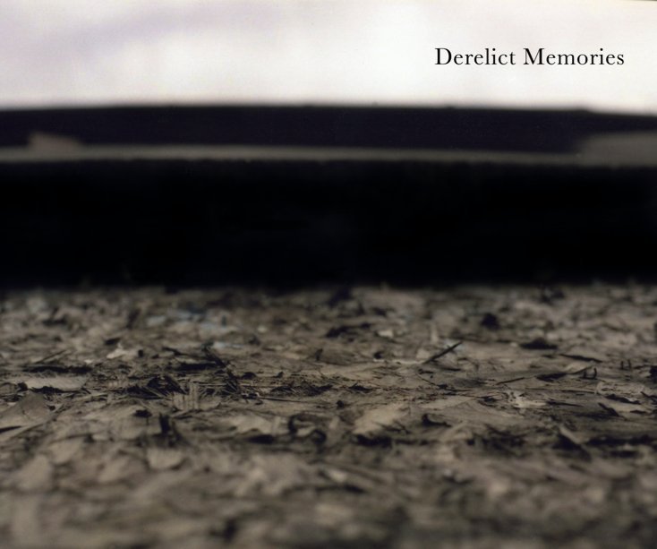Ver Derelict Memories por Richard Grant & Kipp Jones
