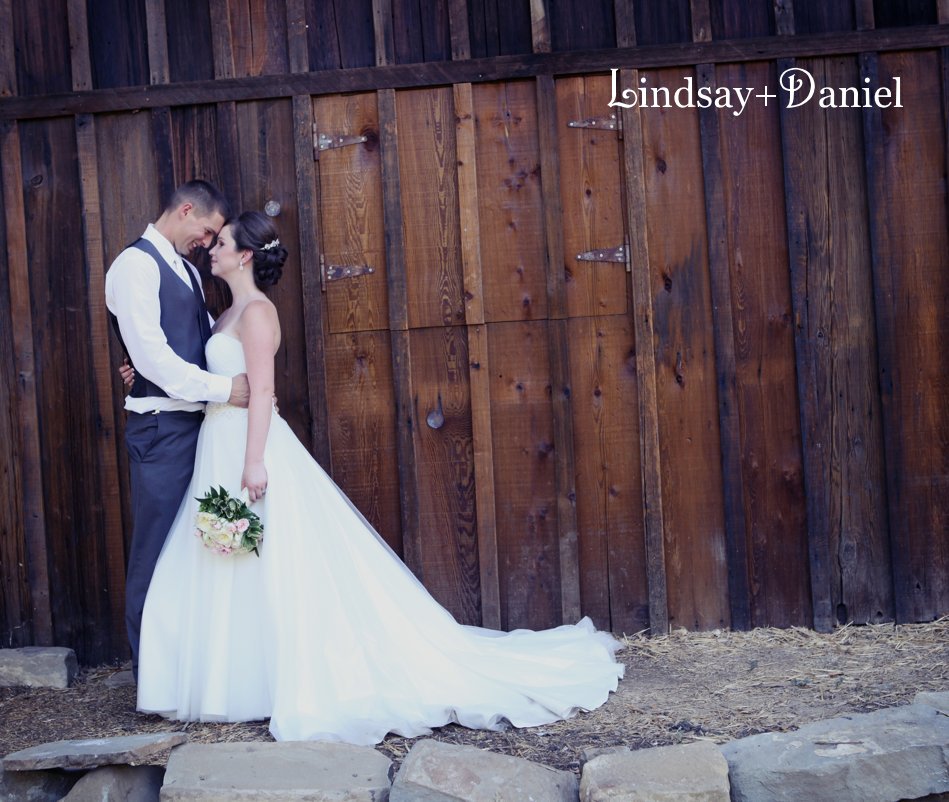 Lindsay+Daniel nach S&S Photographie anzeigen